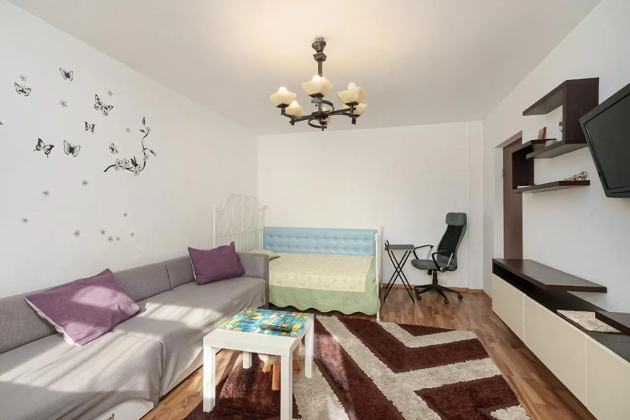 Stone Gate Apartment #2 Bucharest