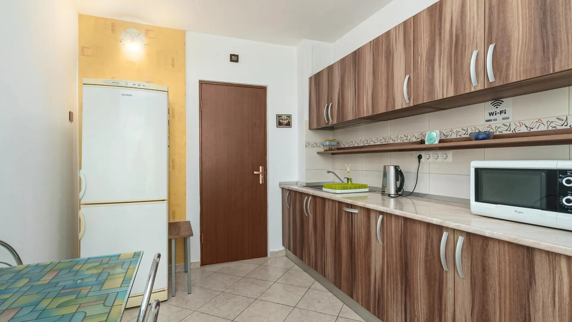 Stone Gate Apartment #2 Bucharest 0*,